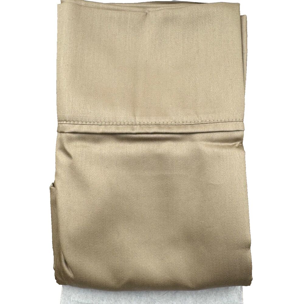 2 California Design Den Sateen Weave 400 Taupe Standard/Queen Pillow Cases NIB